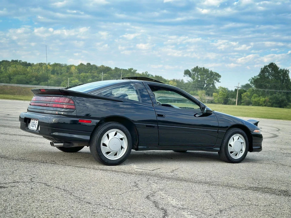 1990 Mitsubishi Eclipse 1st Gen - Image 21 of 31