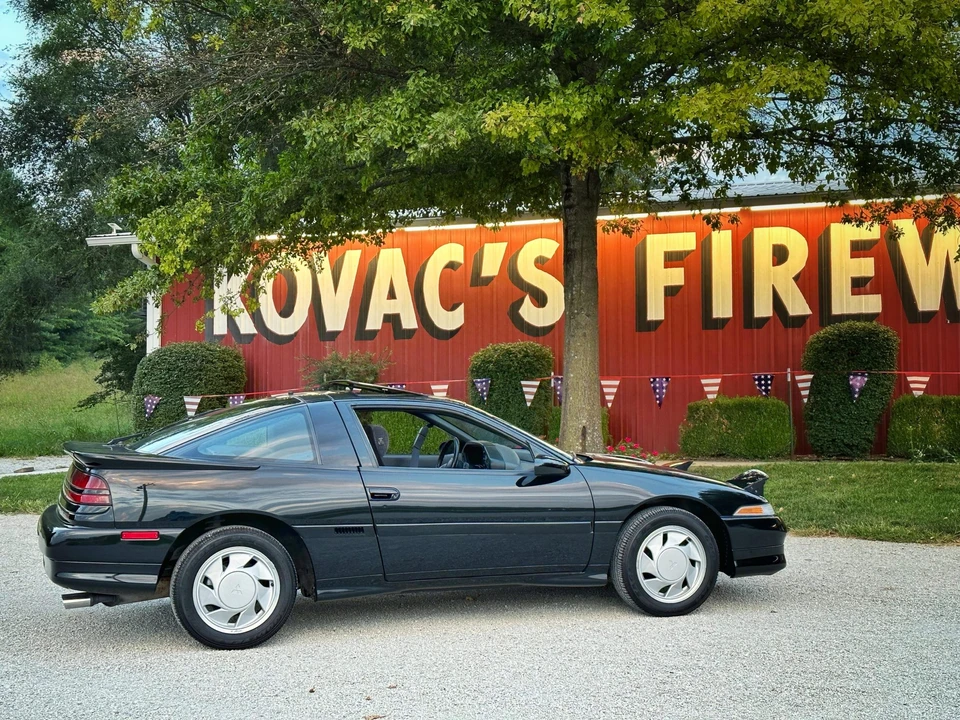 1990 Mitsubishi Eclipse 1st Gen - Image 17 of 31