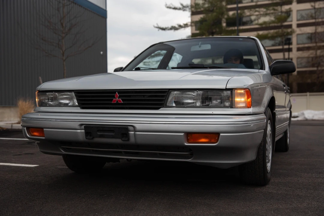 1990 Mitsubishi Galant 6th Gen - Image 6 of 31