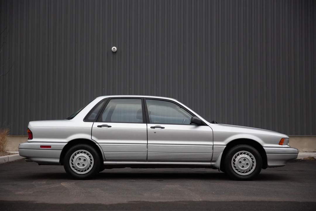1990 Mitsubishi Galant 6th Gen - Image 15 of 31