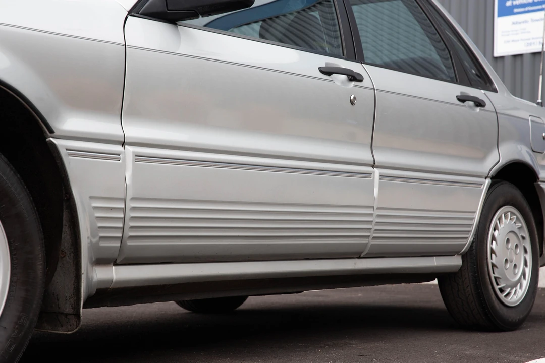 1990 Mitsubishi Galant 6th Gen - Image 26 of 31