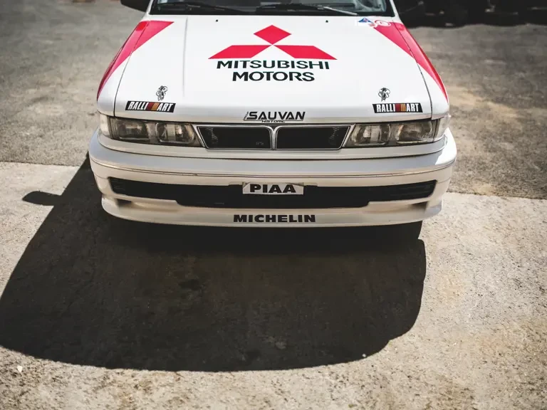 1990 Mitsubishi Galant VR-4 6th Gen - Image 21 of 31