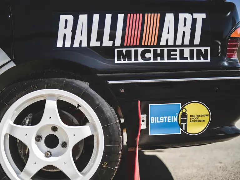 1990 Mitsubishi Galant VR-4 6th Gen - Image 16 of 31