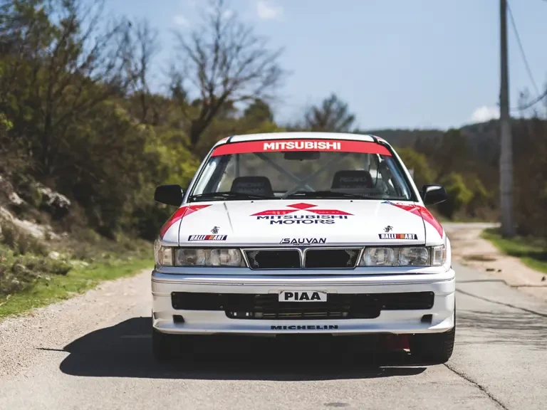 1990 Mitsubishi Galant VR-4 6th Gen - Image 8 of 31