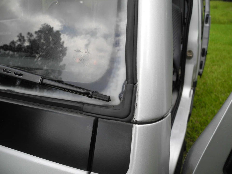 1990 Mitsubishi Minicab 4th Gen - Image 29 of 31