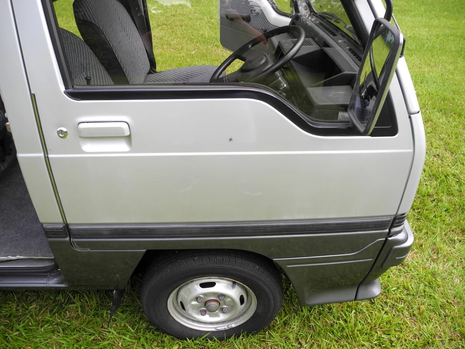 1990 Mitsubishi Minicab 4th Gen - Image 20 of 31