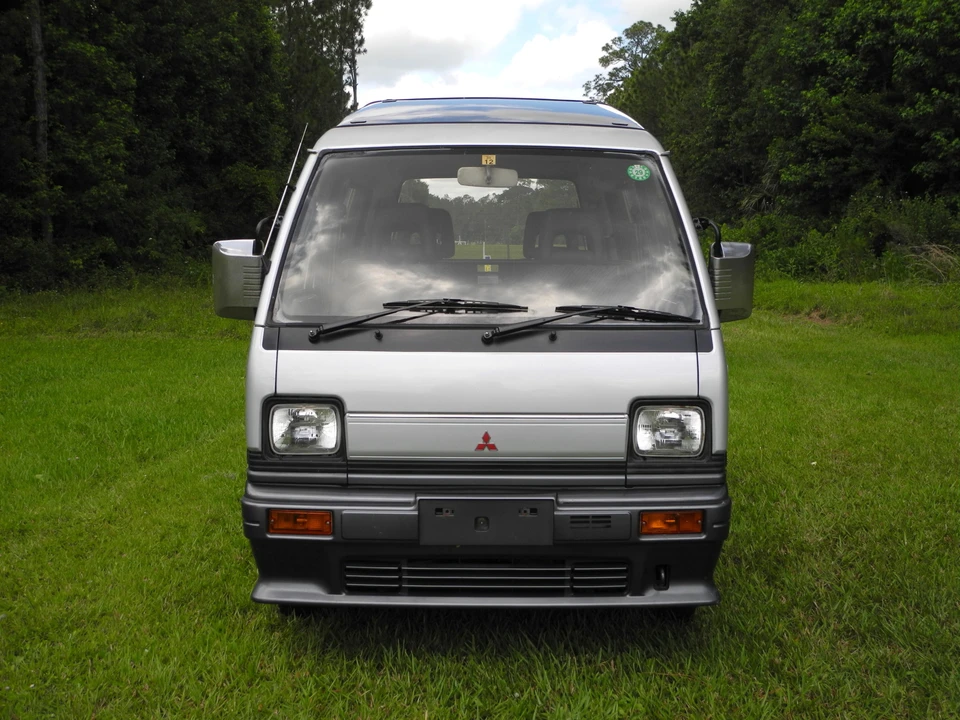 1990 Mitsubishi Minicab 4th Gen - Image 7 of 31