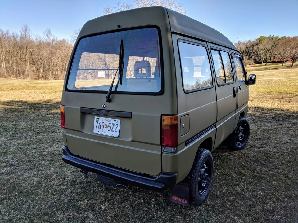1990 Mitsubishi Minicab 4th Gen - Image 21 of 31