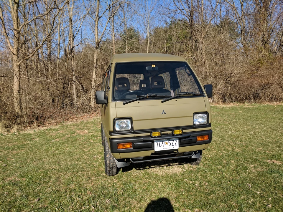 1990 Mitsubishi Minicab 4th Gen - Image 3 of 31