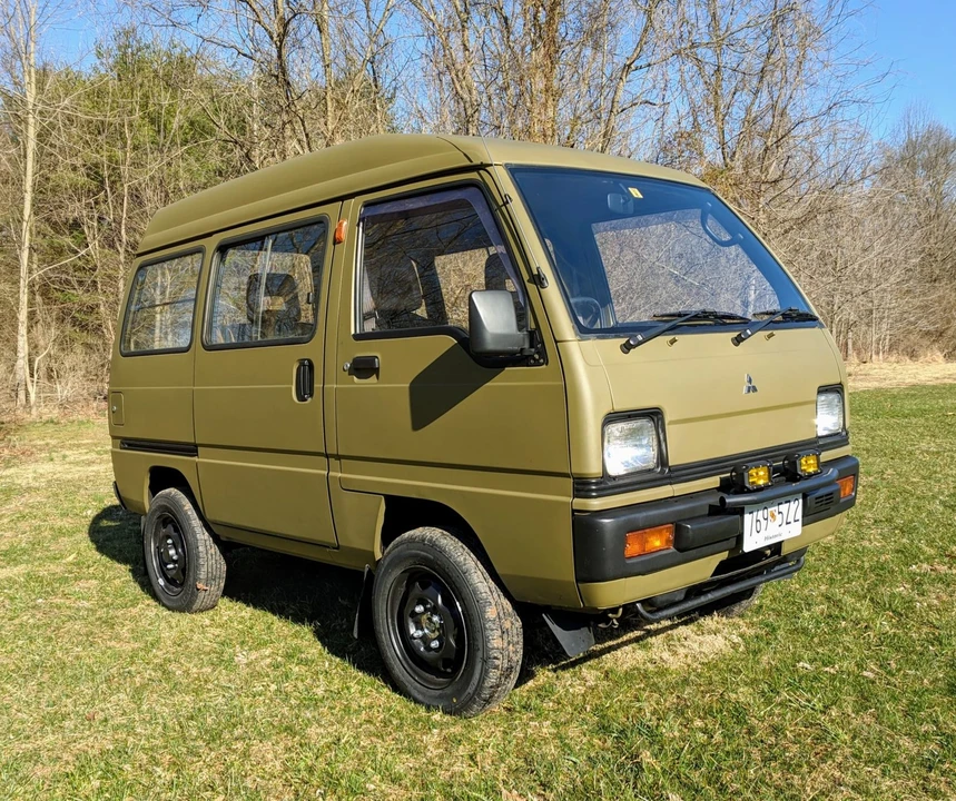1990 Mitsubishi Minicab 4th Gen - Image 2 of 31