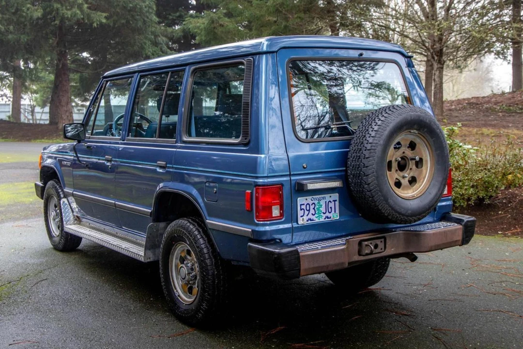 1990 Mitsubishi Pajero/Montero 1st Gen - Image 4 of 31