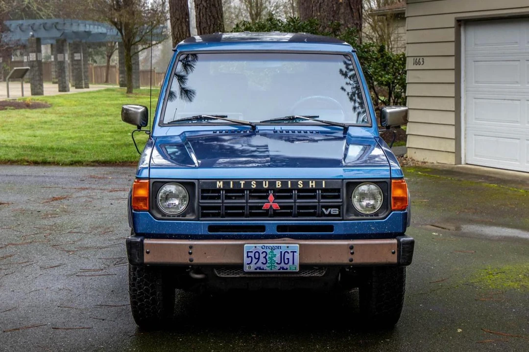 1990 Mitsubishi Pajero/Montero 1st Gen - Image 2 of 31