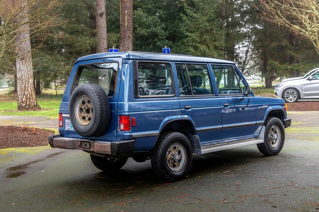 1990 Mitsubishi Pajero/Montero 1st Gen - Image 8 of 31