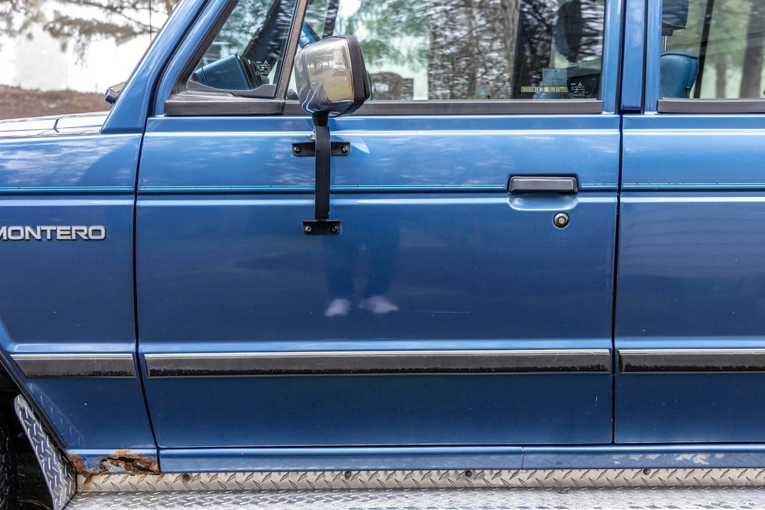 1990 Mitsubishi Pajero/Montero 1st Gen - Image 28 of 31