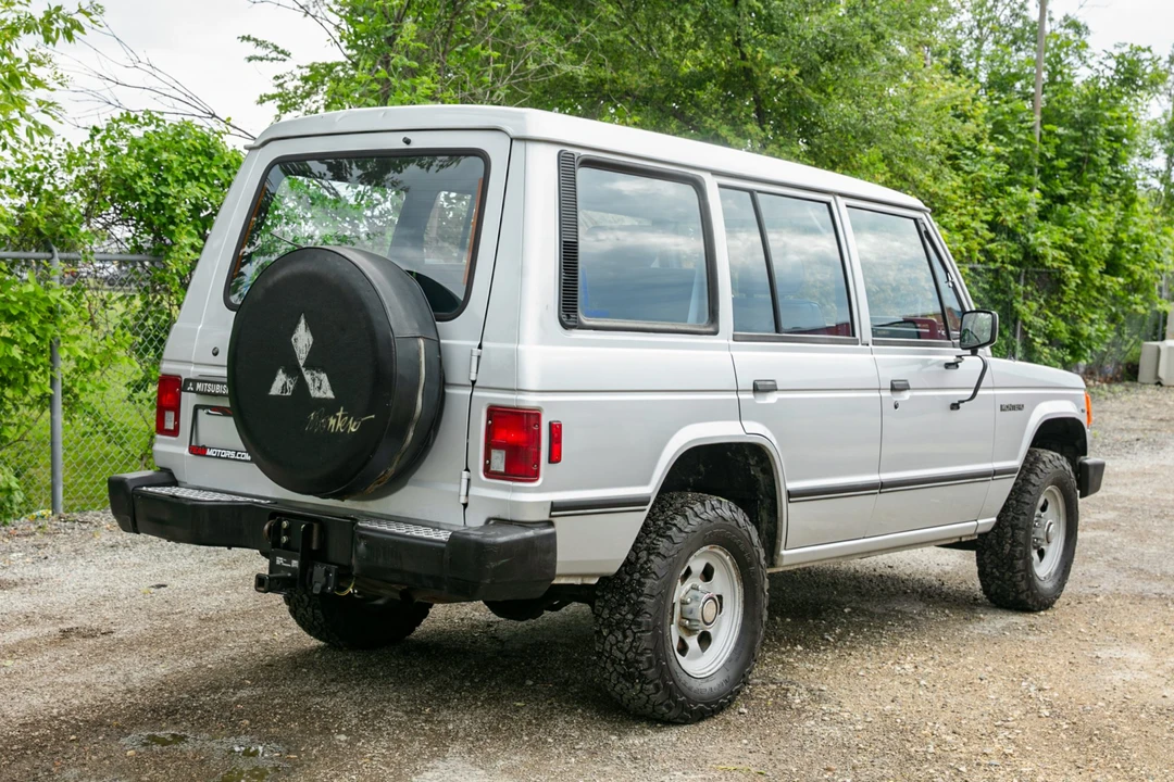 1990 Mitsubishi Pajero/Montero 1st Gen - Image 6 of 31
