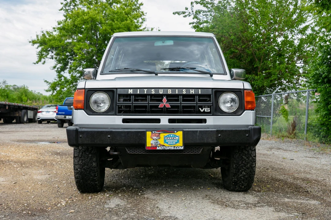 1990 Mitsubishi Pajero/Montero 1st Gen - Image 9 of 31