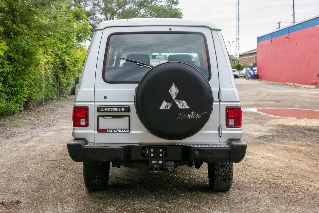 1990 Mitsubishi Pajero/Montero 1st Gen - Image 5 of 31