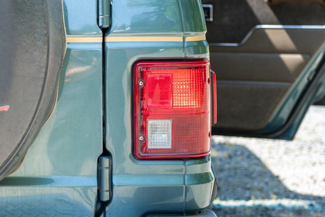 1990 Mitsubishi Pajero/Montero 1st Gen - Image 17 of 31