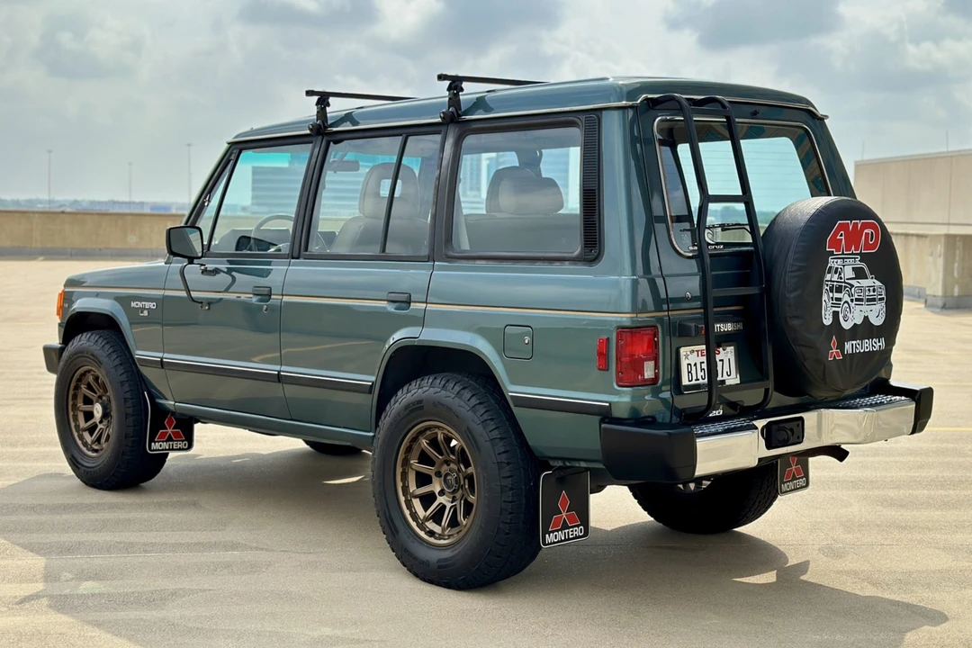 1990 Mitsubishi Pajero/Montero 1st Gen - Image 8 of 31
