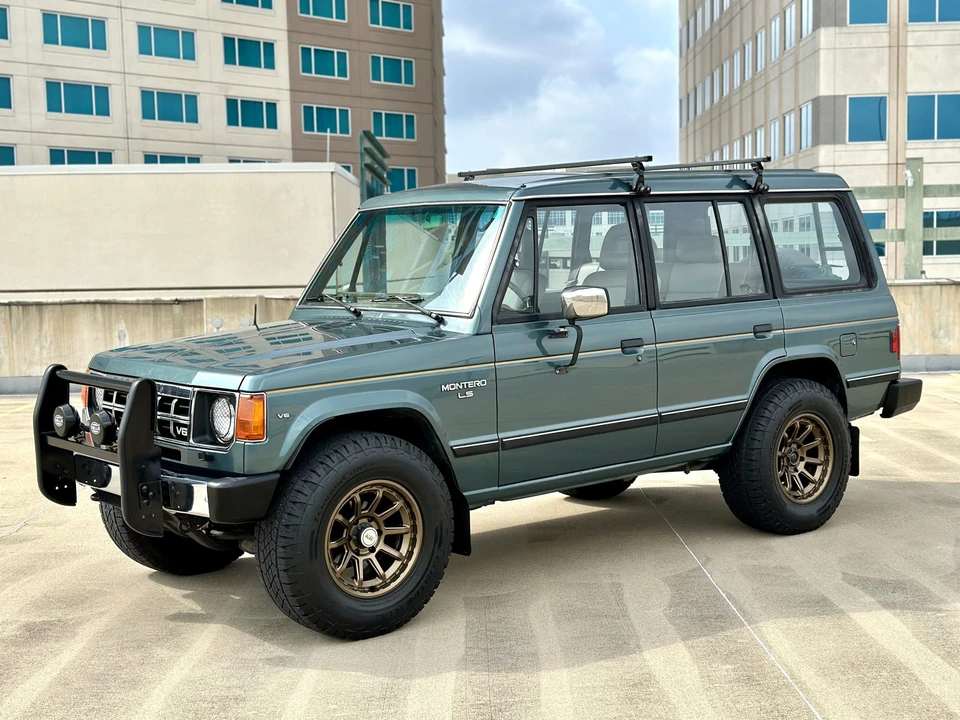 1990 Mitsubishi Pajero/Montero 1st Gen - Image 5 of 31