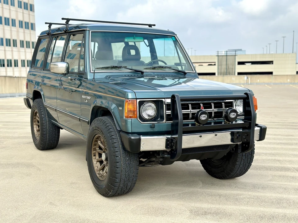 1990 Mitsubishi Pajero/Montero 1st Gen - Image 18 of 31