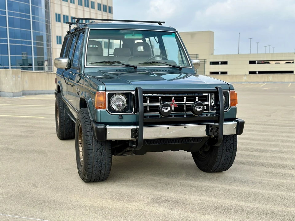 1990 Mitsubishi Pajero/Montero 1st Gen - Image 19 of 31
