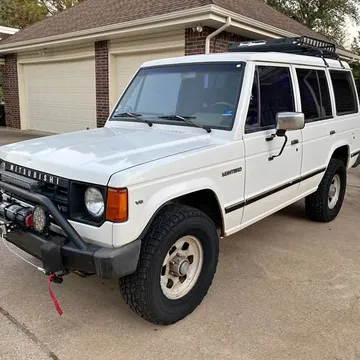 1990 Mitsubishi Montero