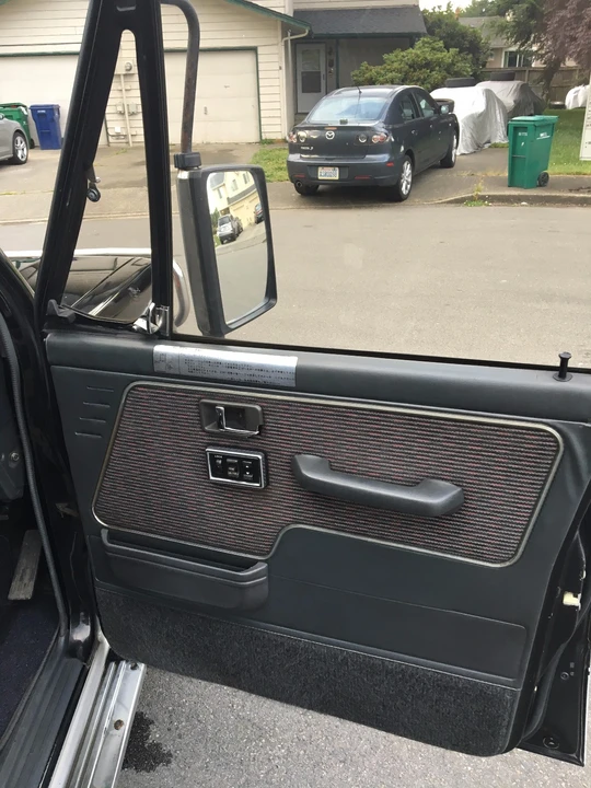 1990 Mitsubishi Pajero/Montero 1st Gen - Image 27 of 31