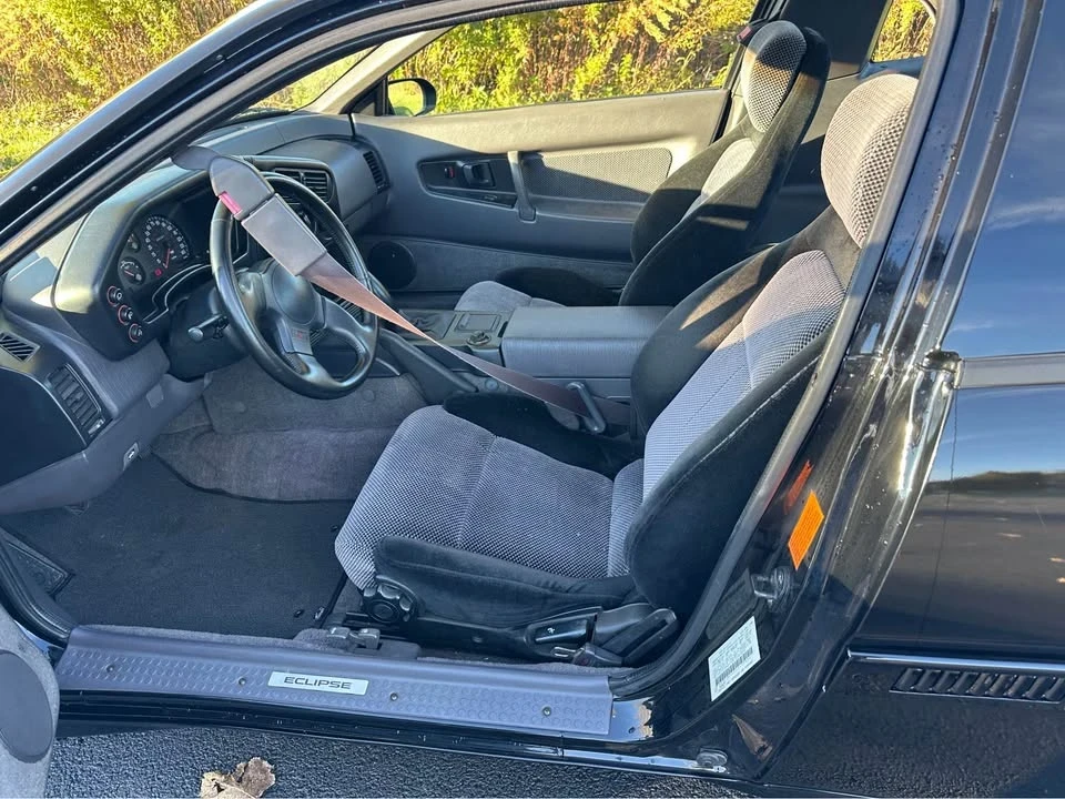 1990 Mitsubishi Eclipse 1st Gen - Image 8 of 12