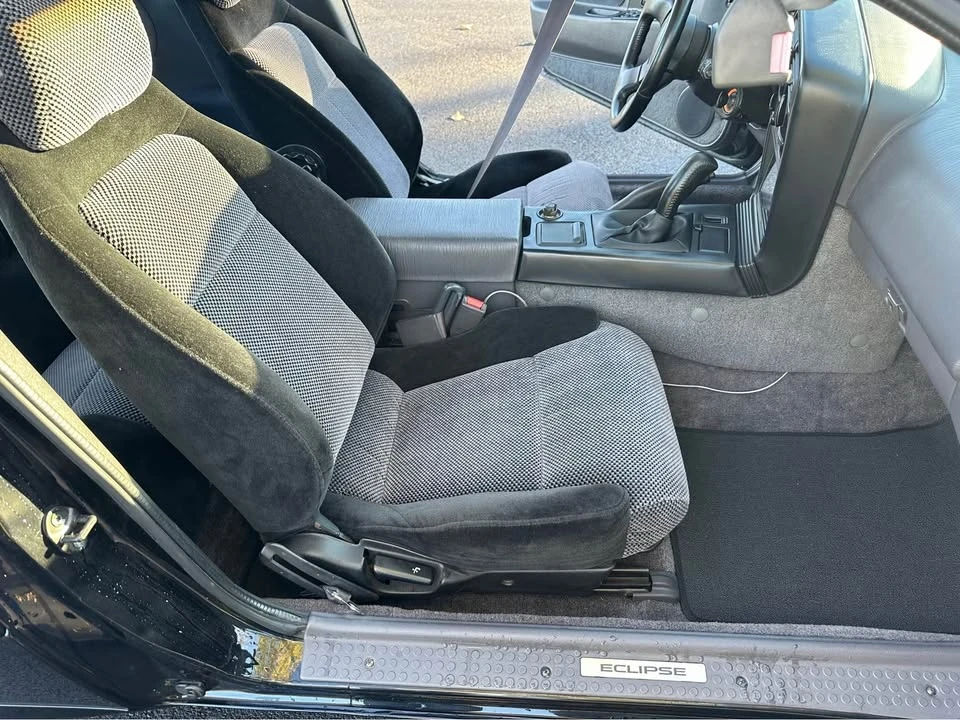 1990 Mitsubishi Eclipse 1st Gen - Image 9 of 12