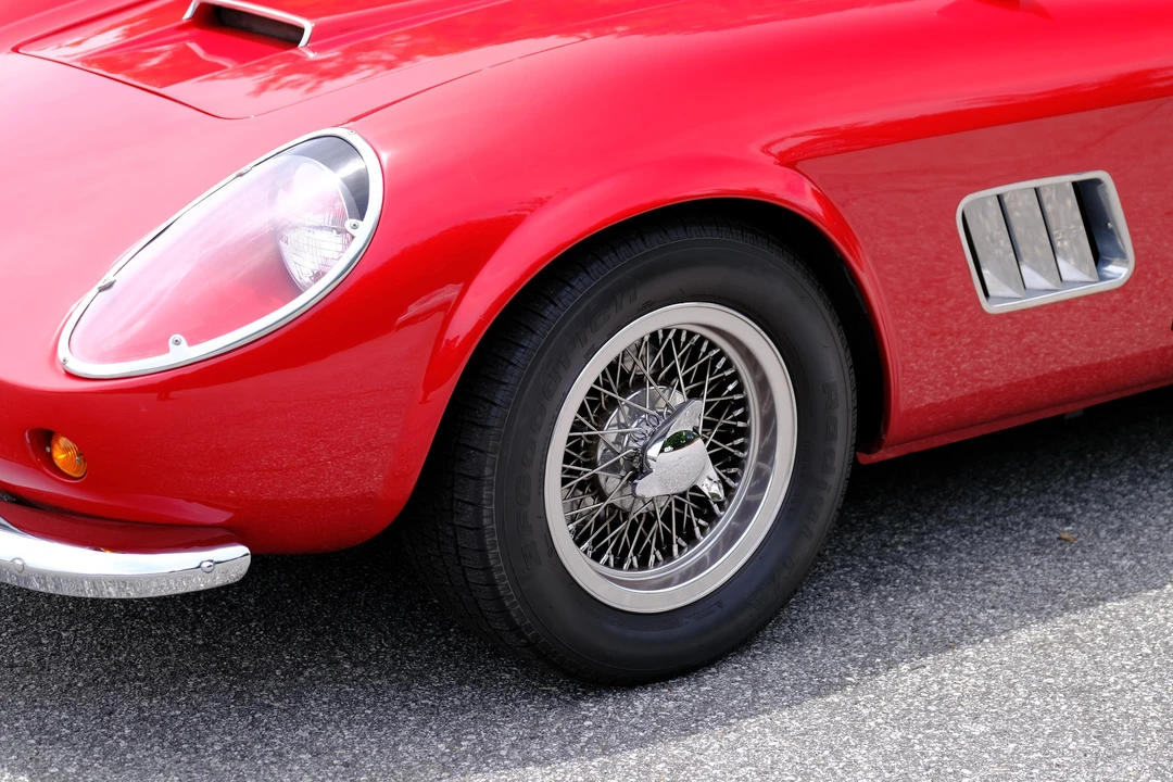1990 Modena - Image 19 of 31