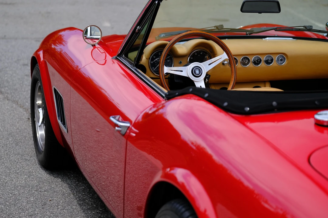 1990 Modena - Image 24 of 31