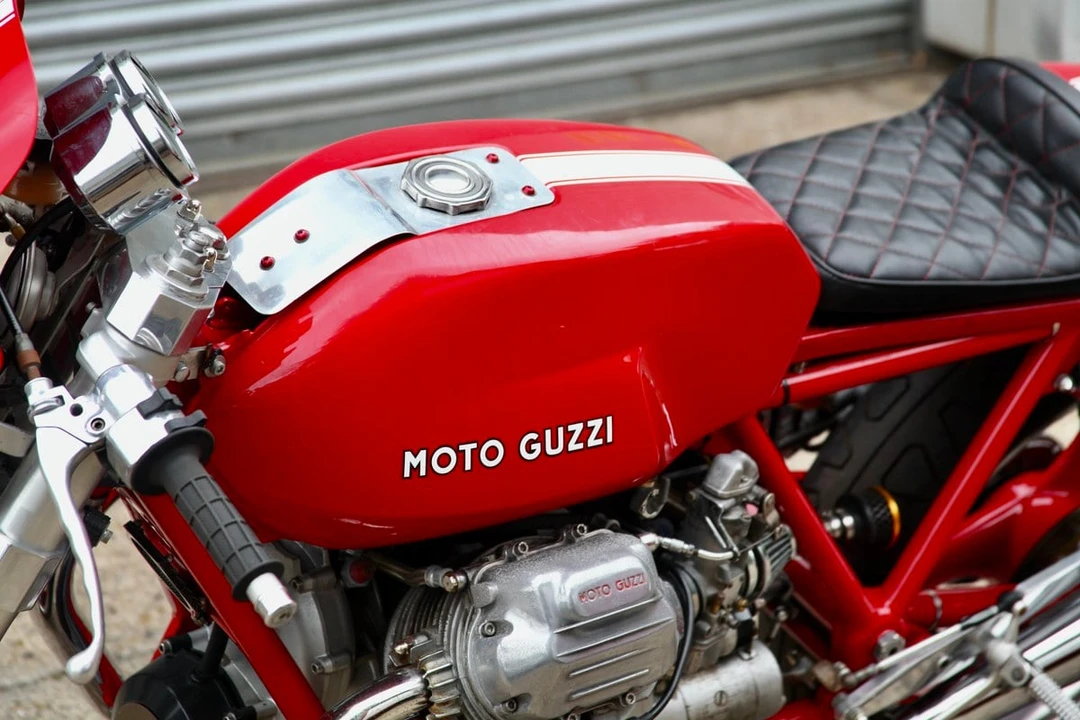 1990 Moto Guzzi Le Mans - Image 27 of 30