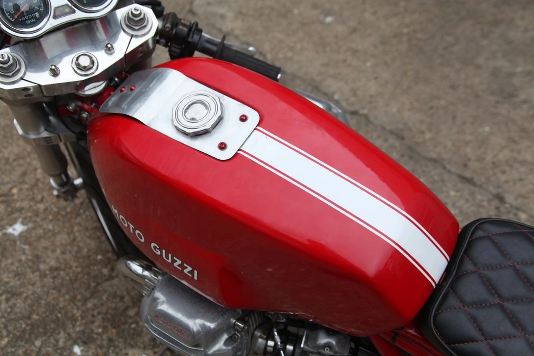 1990 Moto Guzzi Le Mans - Image 26 of 30