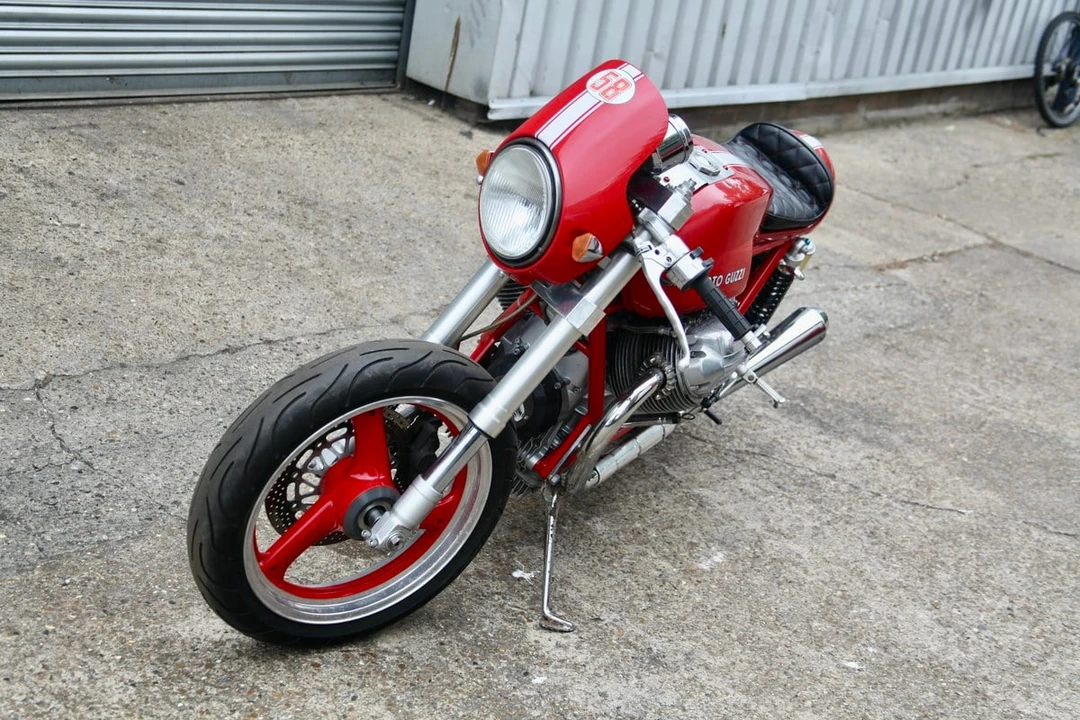 1990 Moto Guzzi Le Mans - Image 16 of 30