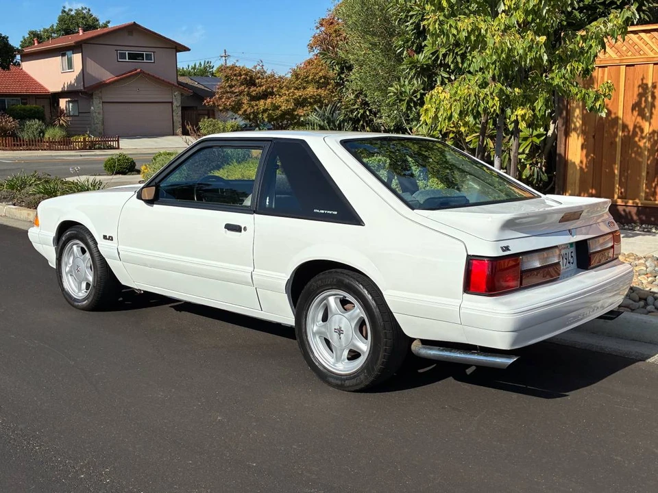 1990 Ford Mustang 3rd Gen - Image 3 of 20