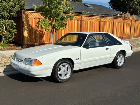 1990 Ford Mustang LX