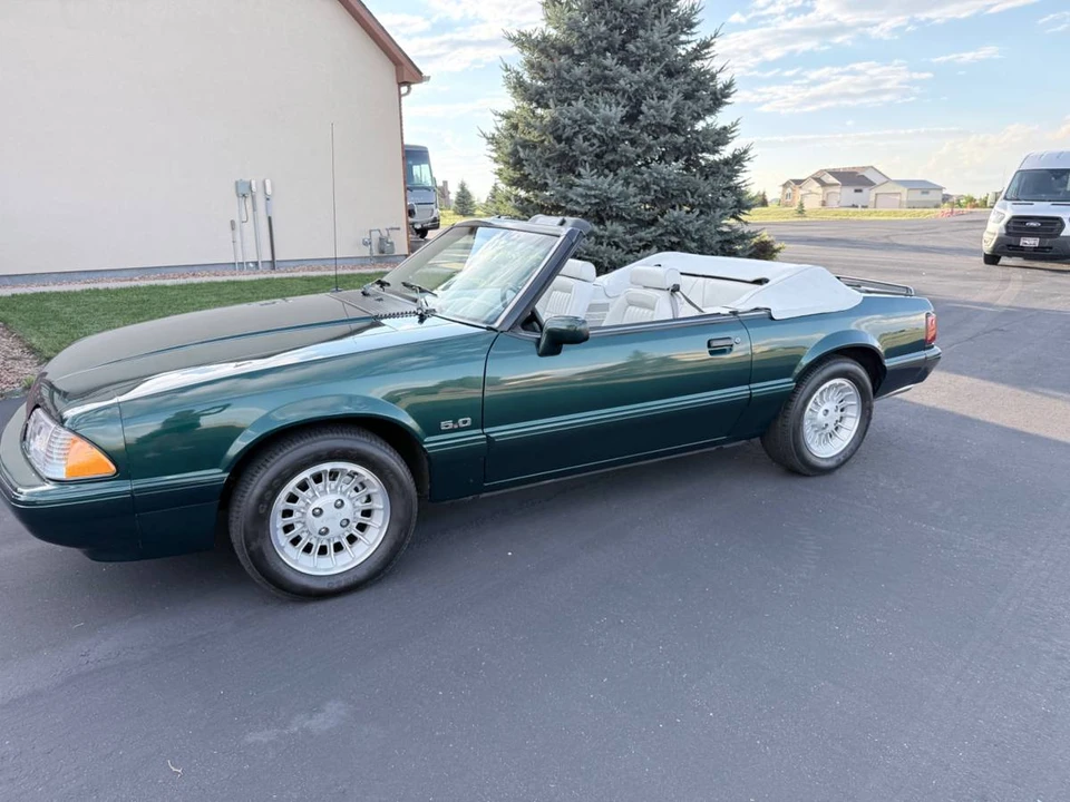 1990 Ford Mustang 3rd Gen - Image 2 of 19