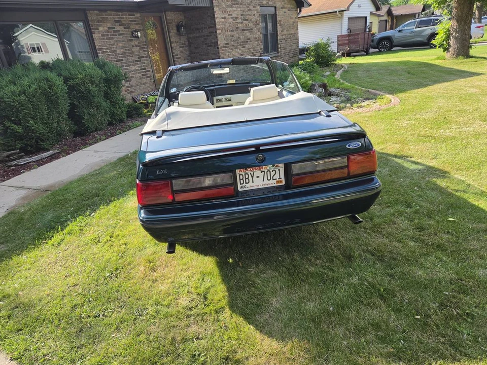 1990 Ford Mustang 3rd Gen - Image 4 of 11