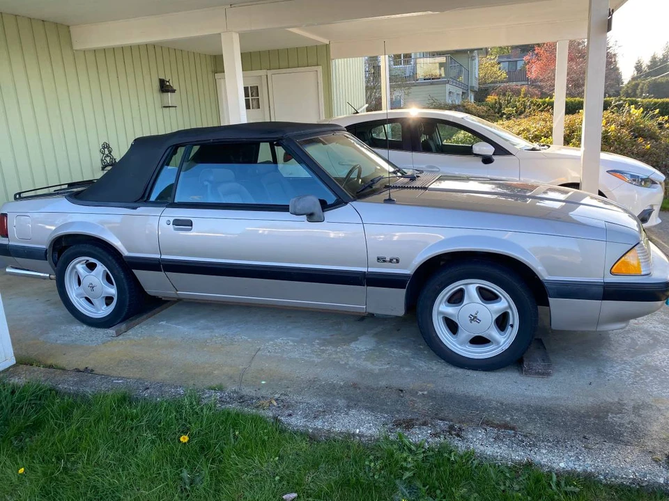 1990 Ford Mustang 3rd Gen - Image 2 of 22