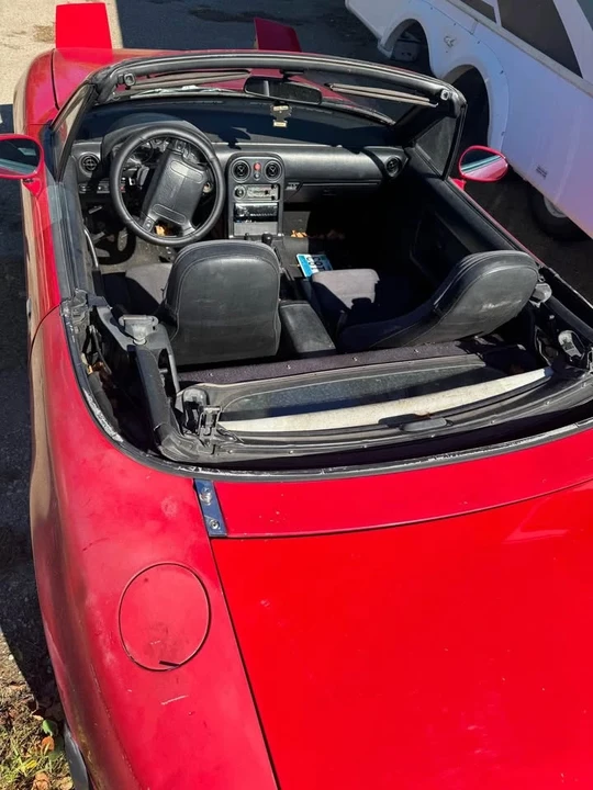 1990 Mazda NA MX-5 Miata - Image 2 of 4