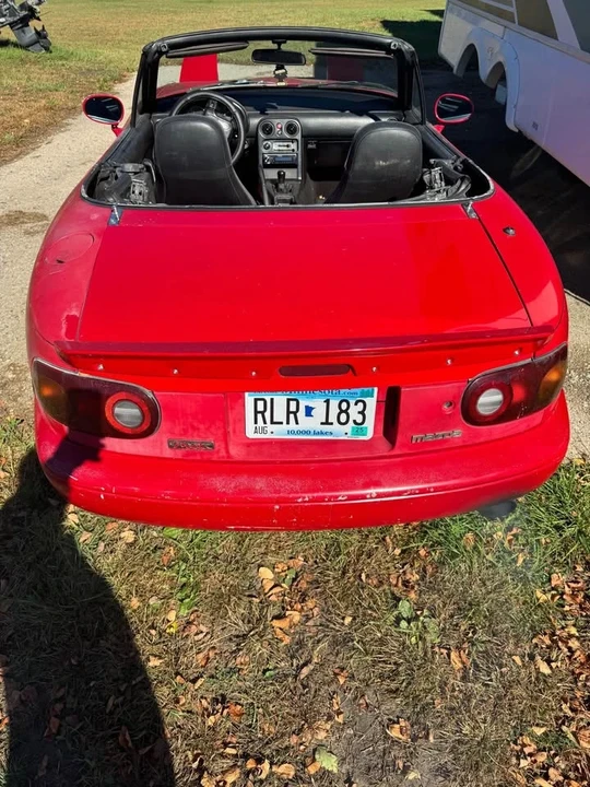 1990 Mazda NA MX-5 Miata - Image 3 of 4