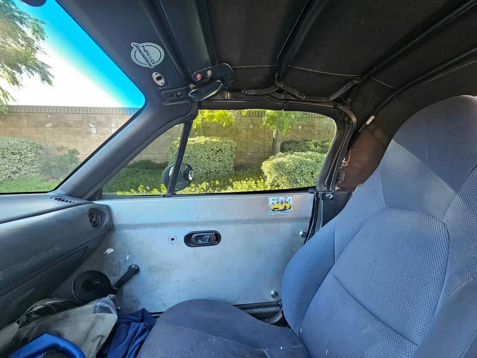 1990 Mazda NA MX-5 Miata - Image 9 of 10
