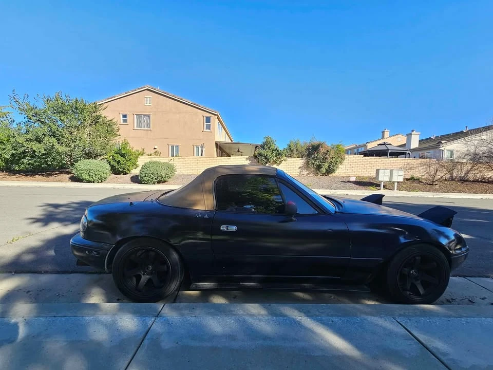 1990 Mazda NA MX-5 Miata - Image 4 of 10