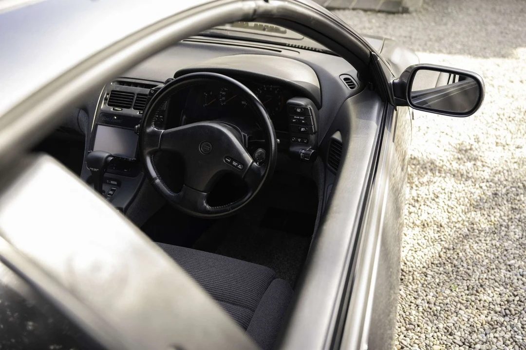 1990 Nissan Z - Image 13 of 30