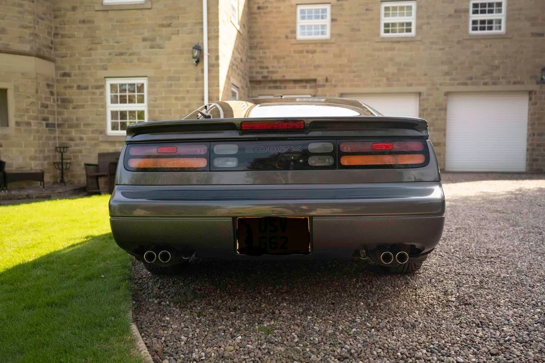 1990 Nissan Z - Image 8 of 30