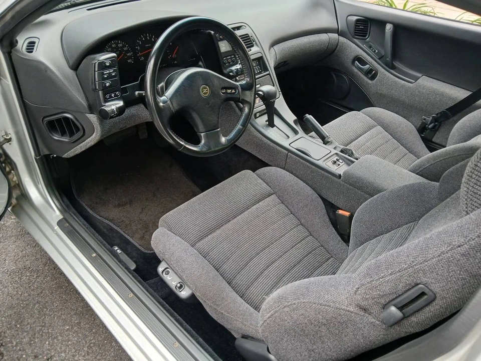 1990 Nissan Z - Image 8 of 15