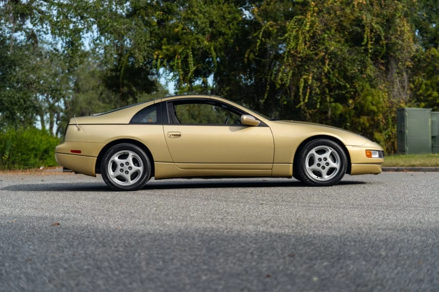 1990 Nissan Z - Image 2 of 19