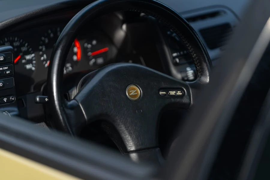 1990 Nissan Z - Image 13 of 19