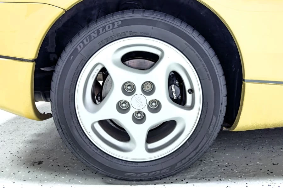 1990 Nissan Z - Image 13 of 31